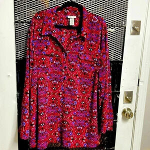 Cathrine’s brand size 3x dressy button down shirt